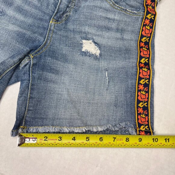 Pilcro Anthropologie Slim Boyfriend Denim Shorts Embroidered Side Taping Size 26 - Picture 15 of 16